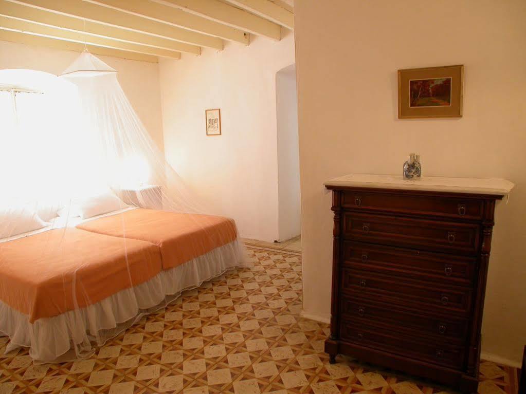 Archontiko Angelou Hotel Álinda Kültér fotó